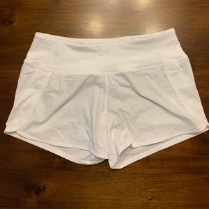 lulu white shorts size 4